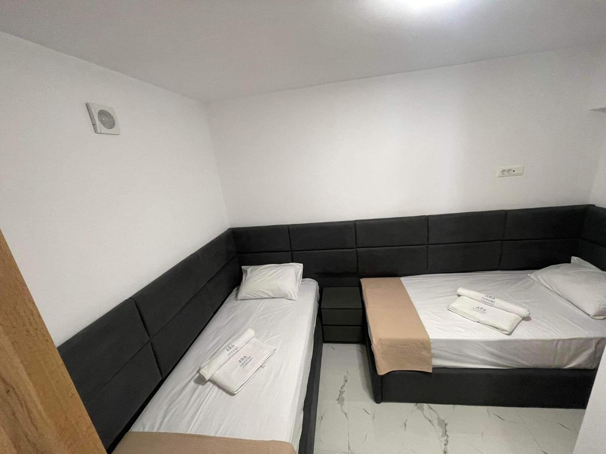 Avgerinos Apartments بوليخرونو الغرفة الصورة